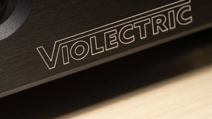 Violectric Schriftzug