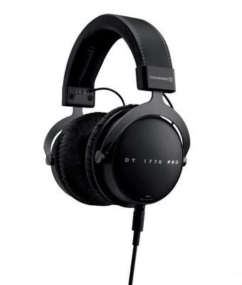 beyerdynamic_dt_1770_pro_schraeg